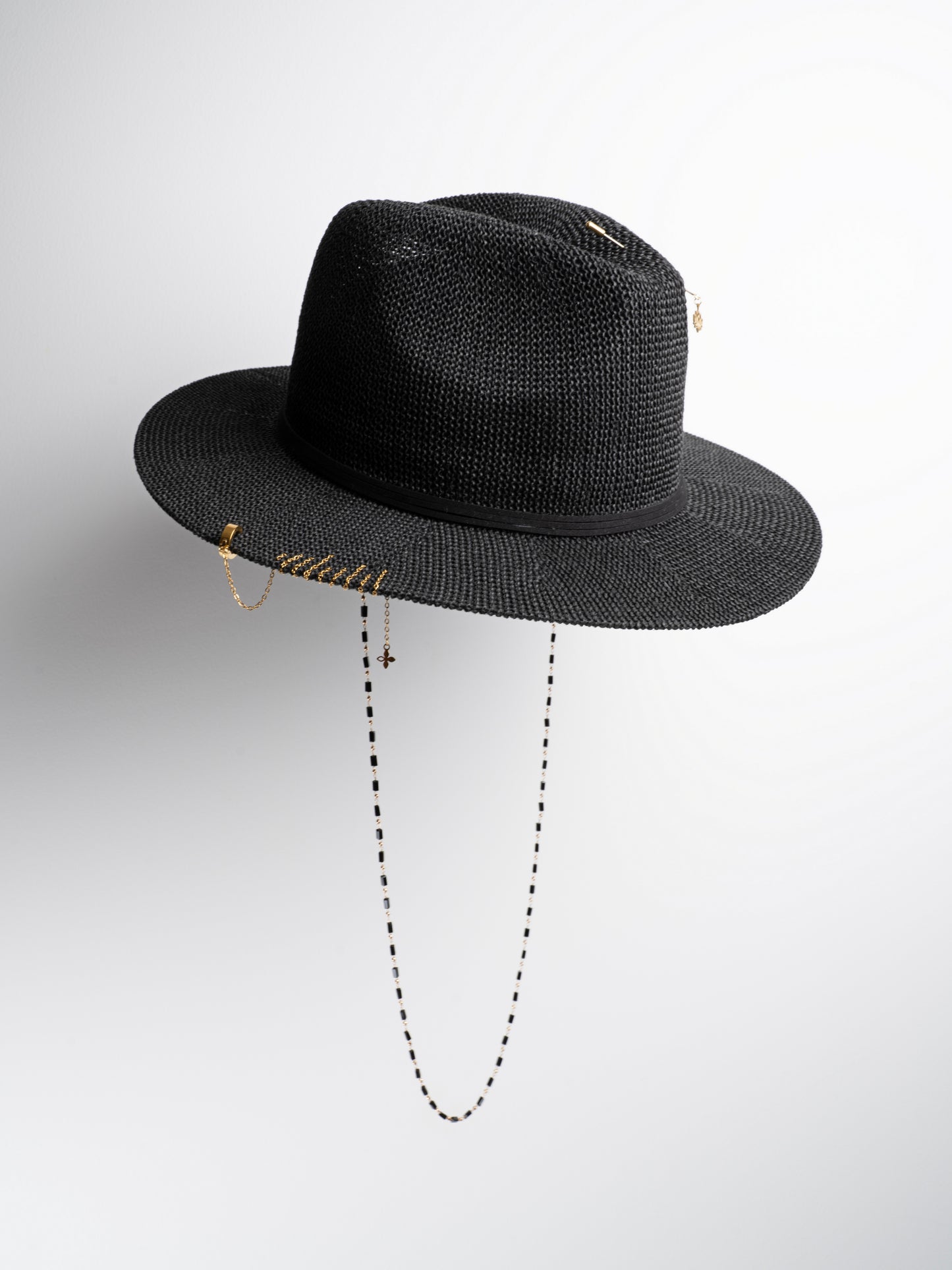 Monochic Fedora